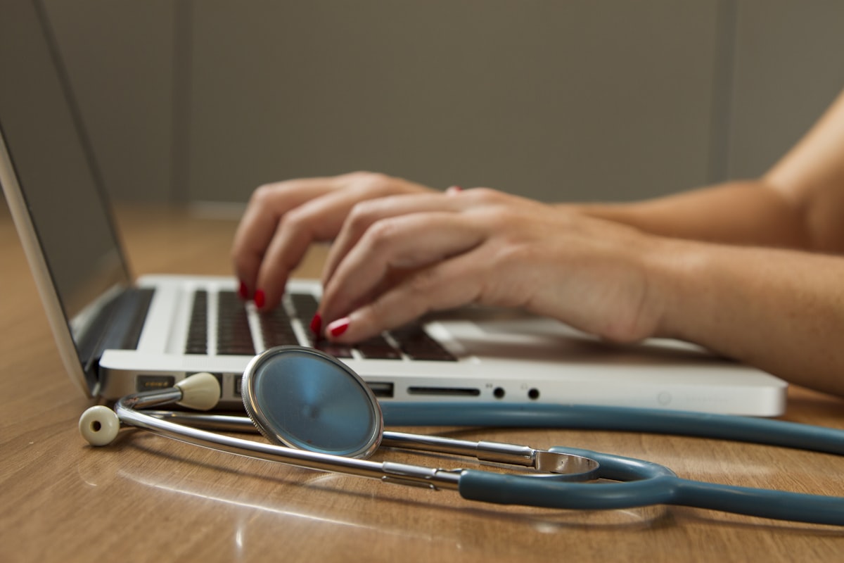 Insulin and GLP-1 Vial Storage — Best Cases for Daily Users