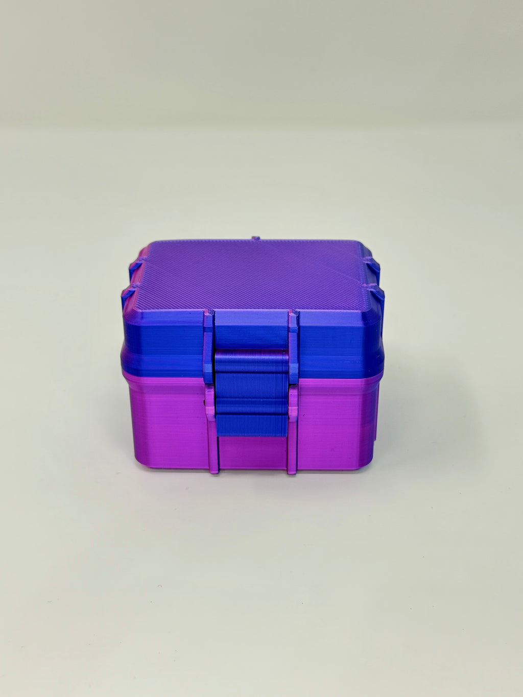 6-Vial 10mL Vial Vault - Closed Hero Shot