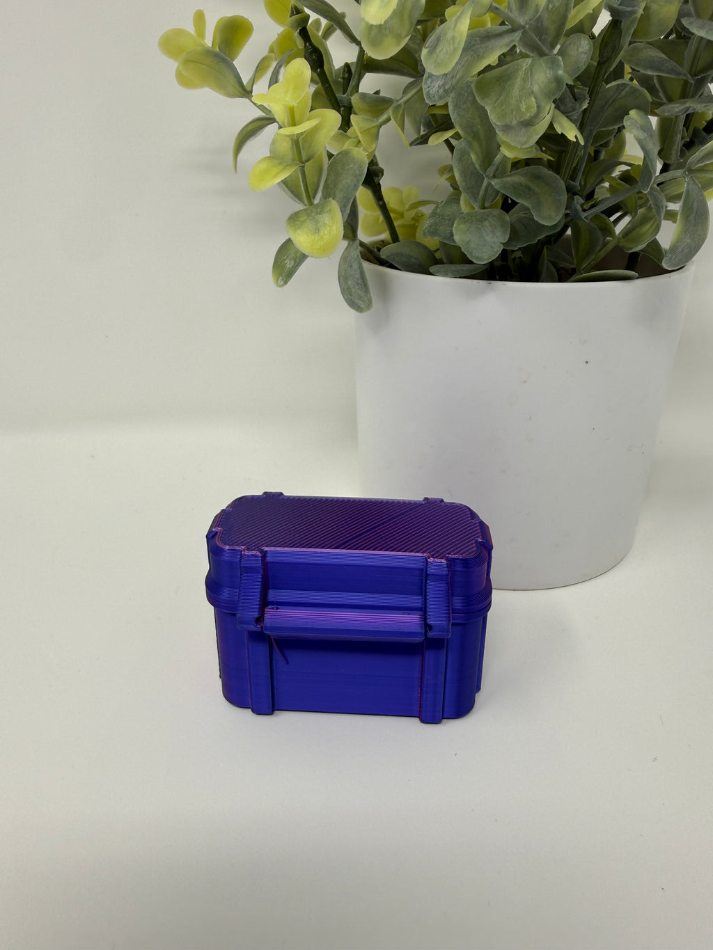 3-vial closed alternate angle